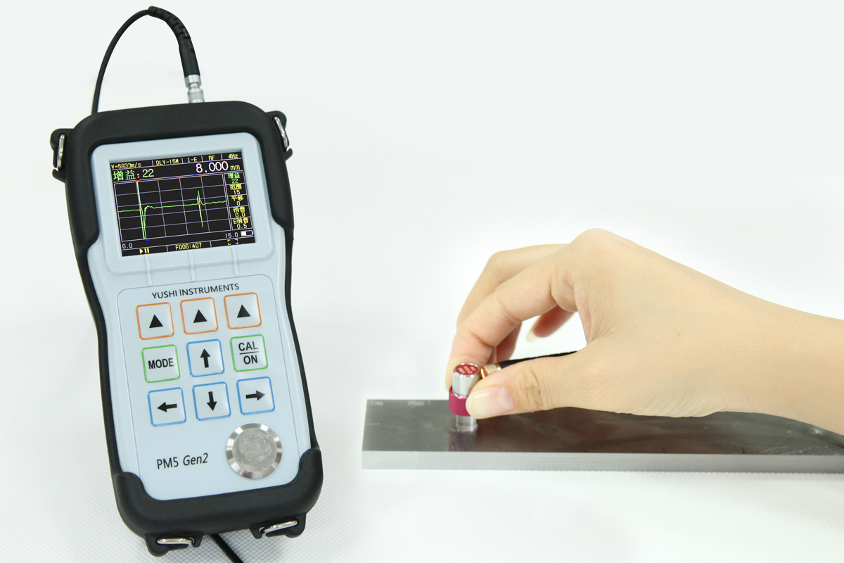 ultrasonic instruments to detect small-diameter point defects